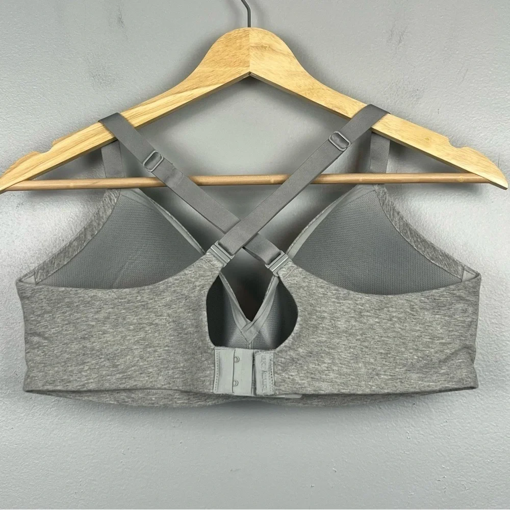 Tommy John Cool Comfort Lightly Lined heather gray convertible strap bra, 38C.